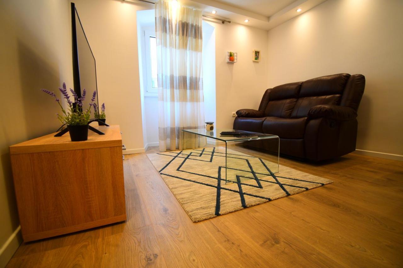Veronique Apartment